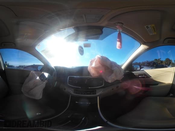 ✅ 2015 Honda Accord EX-L • VIN: 1HGCR3F88FA019109 • Лот: 43695015. Опубликован ранее на IAAI с пробегом 169 833 миль. Бесплатный доступ к архиву аукционных продаж из США и подробный отчёт об истории автомобиля на DreamBid. Изображение 18.