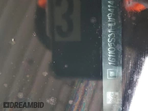 ✅ 2017 Chevrolet Impala LT • VIN: 1G1105S31HU194141 • Лот: 73959024. Опубликован ранее на Copart с пробегом 77 901 миль. Бесплатный доступ к архиву аукционных продаж из США и подробный отчёт об истории автомобиля на DreamBid. Изображение 12.