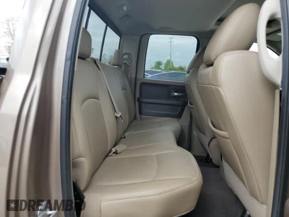 ✅ 2010 Dodge 1500 TRX • VIN: 1D7RV1GT5AS251493 • Lot: 56331035. Wystawiony na Copart z przebiegiem 141 183 mil. Bezpłatny archiwum sprzedaży aukcyjnych z USA i szczegółowy raport historii pojazdu na DreamBid. Zdjęcie 10.