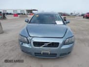 ✅ 2009 Volvo C70 • VIN: YV1MC67289J078398 • Lot: 41744008. Wystawiony na IAAI z przebiegiem 81 460 mil. Bezpłatny archiwum sprzedaży aukcyjnych z USA i szczegółowy raport historii pojazdu na DreamBid. Zdjęcie 12.