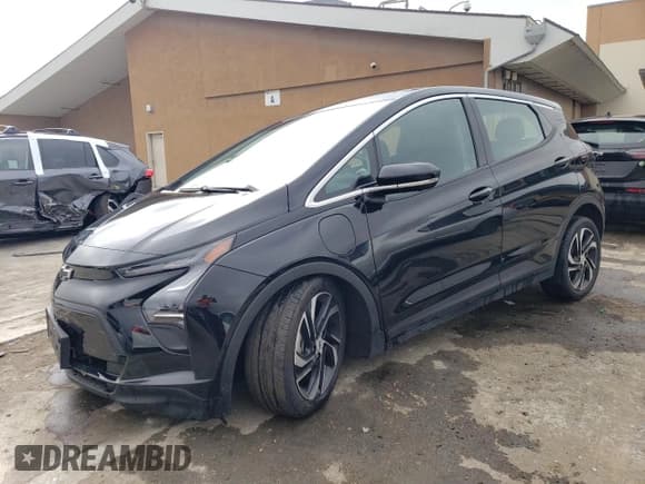 ✅ 2023 Chevrolet Bolt EV 2LT • VIN: 1G1FX6S0XP4190973 • Lot: 60766964. Wystawiony na Copart z przebiegiem 11 589 mil. Bezpłatny archiwum sprzedaży aukcyjnych z USA i szczegółowy raport historii pojazdu na DreamBid. Zdjęcie 1.