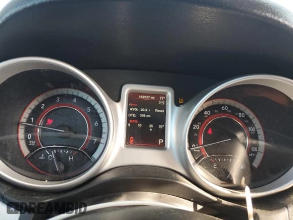 ✅ 2016 Dodge Journey SE • VIN: 3C4PDCAB3GT164294 • Lot: 85689665. Wystawiony na Copart z przebiegiem 182 037 mil. Bezpłatny archiwum sprzedaży aukcyjnych z USA i szczegółowy raport historii pojazdu na DreamBid. Zdjęcie 9.