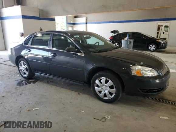 2015 Chevrolet Impala Police Police z VIN 2G1WD5E36F1157424, wystawiony jako Copart lot #62017755 z przebiegiem 185 746 mil mil oraz Szkoda całkowita • Salvage title. Historia ofert i sprzedaży dostępna na DreamBid. Obrazek 4.