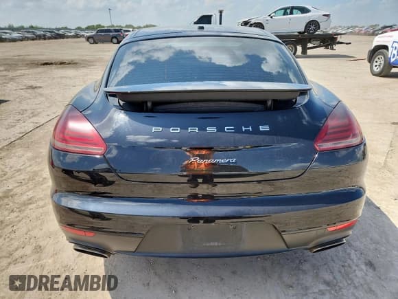 ✅ 2015 Porsche Panamera 4 • VIN: WP0AA2A76FL005106 • Lot: 65290585. Wystawiony na Copart z przebiegiem 107 503 mil. Bezpłatny archiwum sprzedaży aukcyjnych z USA i szczegółowy raport historii pojazdu na DreamBid. Zdjęcie 6.