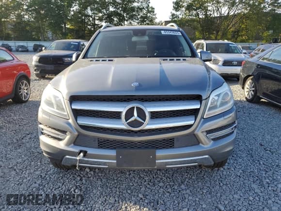 ✅ 2014 Mercedes-Benz GL 450 • VIN: 4JGDF7CE8EA276052 • Lot: 85343655. Listed on Copart with 140,531 mi. Free auction sales archive from the USA and detailed vehicle history report at DreamBid. Image 5.