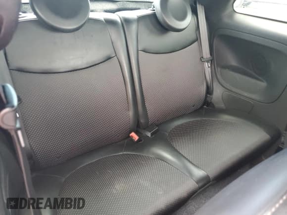 ✅ 2016 FIAT 500e • VIN: 3C3CFFGE0GT193185 • Лот: 53547515. Опубликован ранее на Copart с пробегом 31 335 миль. Бесплатный доступ к архиву аукционных продаж из США и подробный отчёт об истории автомобиля на DreamBid. Изображение 10.