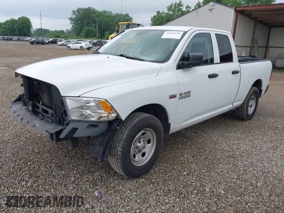 2016 Ram 1500 Express with VIN 1C6RR7FT5GS125377, listed as a IAAI auction lot 42434120 with 307,641 mi miles and . Bid and sale history available at DreamBid. Image 2.