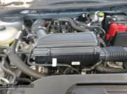 ✅ 2025 Ford Escape ST-Line • VIN: 1FMCU0MN2SUA92677 • Lot: 70495785. Wystawiony na Copart z przebiegiem 863 mil. Bezpłatny archiwum sprzedaży aukcyjnych z USA i szczegółowy raport historii pojazdu na DreamBid. Zdjęcie 14.