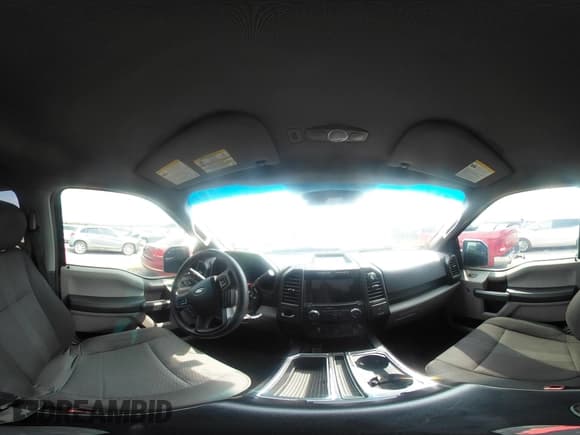 ✅ 2017 Ford F-150 XLT • VIN: 1FTEW1CP4HKD92287 • Lot: 43164109. Wystawiony na IAAI z przebiegiem 154 051 mil. Bezpłatny archiwum sprzedaży aukcyjnych z USA i szczegółowy raport historii pojazdu na DreamBid. Zdjęcie 18.