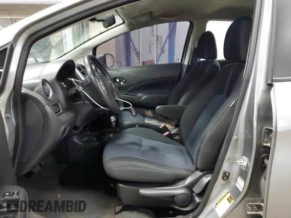 ✅ 2014 Nissan Note SV • VIN: 3N1CE2CP6EL352242 • Lot: 60918215. Listed on Copart with 133,633 mi. Free auction sales archive from the USA and detailed vehicle history report at DreamBid. Image 7.