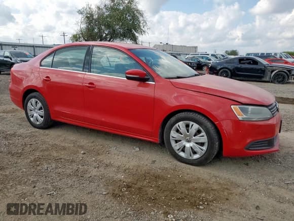 ✅ 2013 Volkswagen Jetta SE • VIN: 3VWDX7AJ7DM387627 • Lot: 92927345. Listed on Copart with 88,025 mi. Free auction sales archive from the USA and detailed vehicle history report at DreamBid. Image 4.