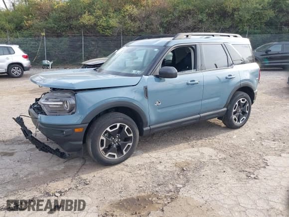 ✅ 2023 Ford Bronco Sport Outer Banks • VIN: 3FMCR9C62PRD65003 • Lot: 43627985. Wystawiony na IAAI z przebiegiem 26 122 mil. Bezpłatny archiwum sprzedaży aukcyjnych z USA i szczegółowy raport historii pojazdu na DreamBid. Zdjęcie 18.
