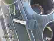 2014 Chevrolet Traverse LT z VIN 1GNKRHKD5EJ134069, wystawiony jako IAAI lot #43489428 z przebiegiem 151 134 mil mil oraz . Historia ofert i sprzedaży dostępna na DreamBid. Obrazek 11.