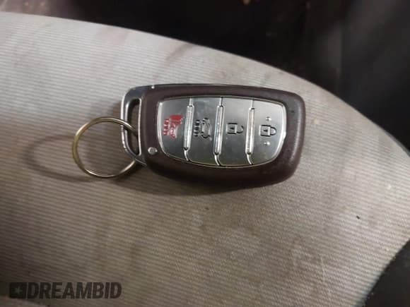 ✅ 2017 Hyundai Ioniq Blue • VIN: KMHC65LCXHU057496 • Lot: 43586853. Listed on IAAI with 42,659 mi. Free auction sales archive from the USA and detailed vehicle history report at DreamBid. Image 11.