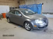 ✅ 2008 Volkswagen Jetta SE • VIN: 3VWRZ71K28M169075 • Lot: 84863305. Listed on Copart with 82,208 mi. Free auction sales archive from the USA and detailed vehicle history report at DreamBid. Image 4.