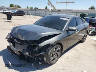 ✅ 2024 Hyundai Elantra Limited • VIN: KMHLP4DG4RU719440 • Лот: 61535035. Опубликован ранее на Copart с пробегом 16 996 миль. Бесплатный доступ к архиву аукционных продаж из США и подробный отчёт об истории автомобиля на DreamBid. Изображение 1.