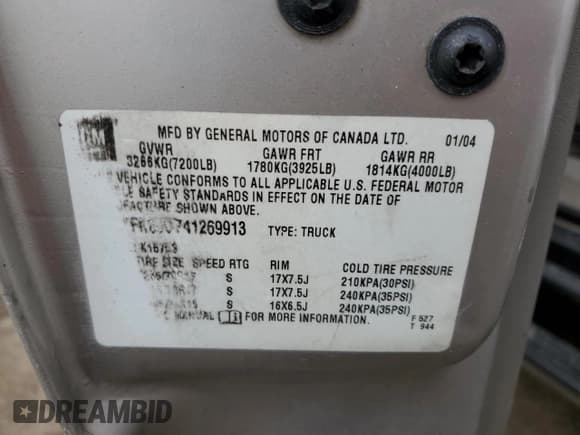 ✅ 2004 GMC Sierra Denali • VIN: 2GTFK69U741269913 • Lot: 49373345. Listed on Copart with 246,831 mi. Free auction sales archive from the USA and detailed vehicle history report at DreamBid. Image 12.