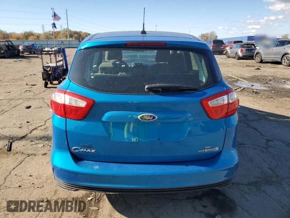 ✅ 2013 Ford C-Max SE • VIN: 1FADP5AUXDL514685 • Lot: 90550685. Wystawiony na Copart z przebiegiem 89 127 mil. Bezpłatny archiwum sprzedaży aukcyjnych z USA i szczegółowy raport historii pojazdu na DreamBid. Zdjęcie 6.