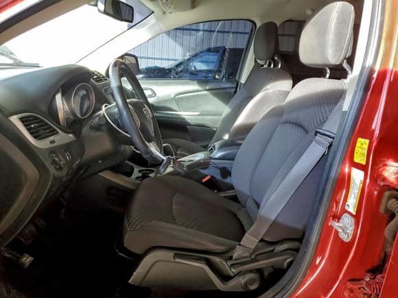 ✅ 2018 Dodge Journey SXT • VIN: 3C4PDCBG2JT513172 • Lot: 89494655. Listed on Copart with 114,509 mi. Free auction sales archive from the USA and detailed vehicle history report at DreamBid. Image 7.