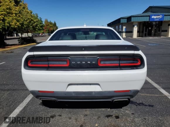 ✅ 2015 Dodge Challenger R/T Scat Pack • VIN: 2C3CDZFJ3FH710251 • Lot: 80908065. Wystawiony na Copart z przebiegiem 137 066 mil. Bezpłatny archiwum sprzedaży aukcyjnych z USA i szczegółowy raport historii pojazdu na DreamBid. Zdjęcie 6.