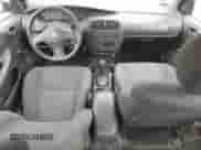 2003 Dodge Neon SE z VIN 1B3ES26C23D175247, wystawiony jako Copart lot #53463205 z przebiegiem 243 929 mil mil oraz Szkoda całkowita • Salvage title. Historia ofert i sprzedaży dostępna na DreamBid. Obrazek 8.