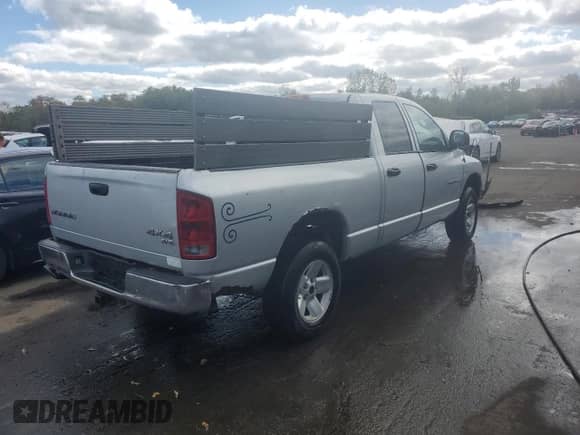 2003 Dodge 1500 ST z VIN 1D7HU18N13S291927, wystawiony jako Copart lot #73969984 z przebiegiem 162 234 mil mil oraz Szkoda całkowita • Salvage title. Historia ofert i sprzedaży dostępna na DreamBid. Obrazek 3.