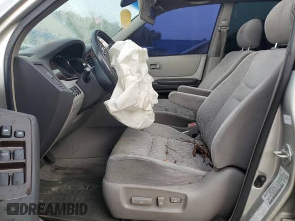 2001 Toyota Highlander с VIN JTEGF21A110023025, выставлен на аукционе Copart как лот 63269755 с пробегом Не указан миль и На запчасти • Non repairable. История ставок и продаж доступна на DreamBid. Изображение 7.