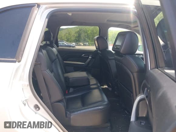 ✅ 2009 Acura MDX Technology • VIN: 2HNYD286X9H513576 • Lot: 42390229. Wystawiony na IAAI z przebiegiem 142 797 mil. Bezpłatny archiwum sprzedaży aukcyjnych z USA i szczegółowy raport historii pojazdu na DreamBid. Zdjęcie 8.