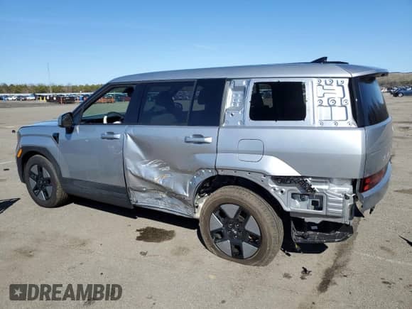 2025 Hyundai Santa Fe SEL с VIN 5NMP2DG18SH022720, выставлен на аукционе Copart как лот 49456165 с пробегом 7 356 миль миль и Списание • Salvage title. История ставок и продаж доступна на DreamBid. Изображение 2.