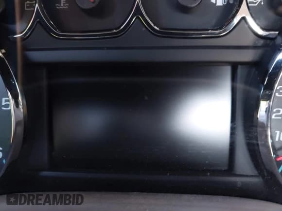 ✅ 2016 Chevrolet Silverado 1500 LT • VIN: 1GCVKREC6GZ128756 • Лот: 43504112. Опубликован ранее на IAAI с пробегом Не указан. Бесплатный доступ к архиву аукционных продаж из США и подробный отчёт об истории автомобиля на DreamBid. Изображение 16.