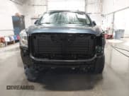 ✅ 2019 GMC Yukon XL SLT • VIN: 1GKS2GKC3KR332195 • Лот: 43603839. Опубликован ранее на IAAI с пробегом 144 431 миль. Бесплатный доступ к архиву аукционных продаж из США и подробный отчёт об истории автомобиля на DreamBid. Изображение 6.