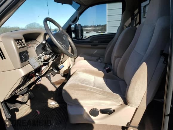 ✅ 2002 Ford F-350 XL • VIN: 1FTSF31S72EA70741 • Лот: 87664435. Опубликован ранее на Copart с пробегом 74 755 миль. Бесплатный доступ к архиву аукционных продаж из США и подробный отчёт об истории автомобиля на DreamBid. Изображение 7.