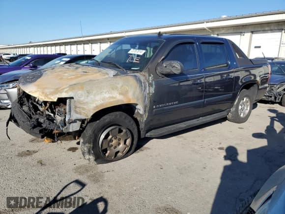 ✅ 2008 Chevrolet Avalanche 1LT • VIN: 3GNEC12JX8G124431 • Лот: 73767814. Опубликован ранее на Copart с пробегом Не указан. Бесплатный доступ к архиву аукционных продаж из США и подробный отчёт об истории автомобиля на DreamBid. Изображение 1.