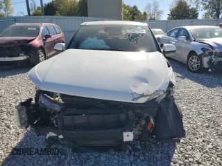 ✅ 2021 Hyundai Venue SE • VIN: KMHRB8A32MU067959 • Lot: 75422934. Listed on Copart with Not provided. Free auction sales archive from the USA and detailed vehicle history report at DreamBid. Image 5.