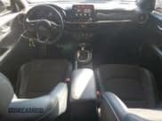 ✅ 2020 Kia Forte GT-Line • VIN: 3KPF34AD1LE179557 • Лот: 89510185. Опубликован ранее на Copart с пробегом 86 668 миль. Бесплатный доступ к архиву аукционных продаж из США и подробный отчёт об истории автомобиля на DreamBid. Изображение 8.