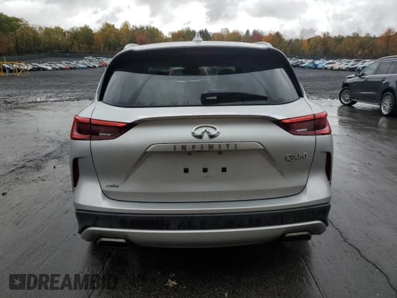 ✅ 2019 Infiniti QX50 Essential • VIN: 3PCAJ5M34KF125915 • Lot: 82610845. Wystawiony na Copart z przebiegiem 79 577 mil. Bezpłatny archiwum sprzedaży aukcyjnych z USA i szczegółowy raport historii pojazdu na DreamBid. Zdjęcie 6.