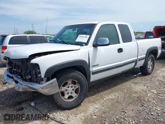 ✅ 2002 Chevrolet Silverado 1500 LT • VIN: 2GCEK19T321247345 • Lot: 42096246. Listed on IAAI with 469,696 mi. Free auction sales archive from the USA and detailed vehicle history report at DreamBid. Image 2.