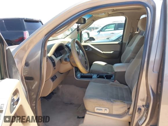 ✅ 2006 Nissan Pathfinder SE • VIN: 5N1AR18UX6C684856 • Lot: 42398266. Listed on IAAI with 203,140 mi. Free auction sales archive from the USA and detailed vehicle history report at DreamBid. Image 5.