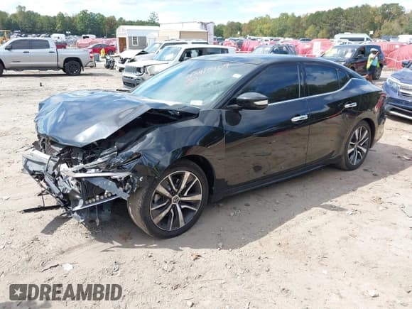 ✅ 2020 Nissan Maxima SL • VIN: 1N4AA6DV4LC373822 • Lot: 43410759. Listed on IAAI with 208,561 mi. Free auction sales archive from the USA and detailed vehicle history report at DreamBid. Image 18.