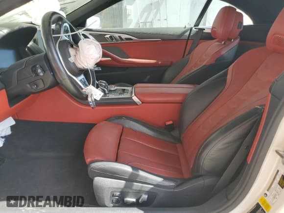 ✅ 2020 BMW 8 Series 840i • VIN: WBADZ2C08LCD46749 • Лот: 87447135. Опубликован ранее на Copart с пробегом Не указан. Бесплатный доступ к архиву аукционных продаж из США и подробный отчёт об истории автомобиля на DreamBid. Изображение 7.