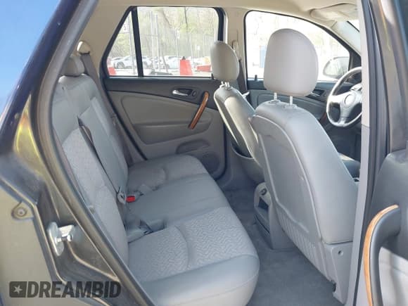 ✅ 2006 Saturn VUE • VIN: 5GZCZ63416S886099 • Lot: 42071218. Wystawiony na IAAI z przebiegiem Nie podano. Bezpłatny archiwum sprzedaży aukcyjnych z USA i szczegółowy raport historii pojazdu na DreamBid. Zdjęcie 8.