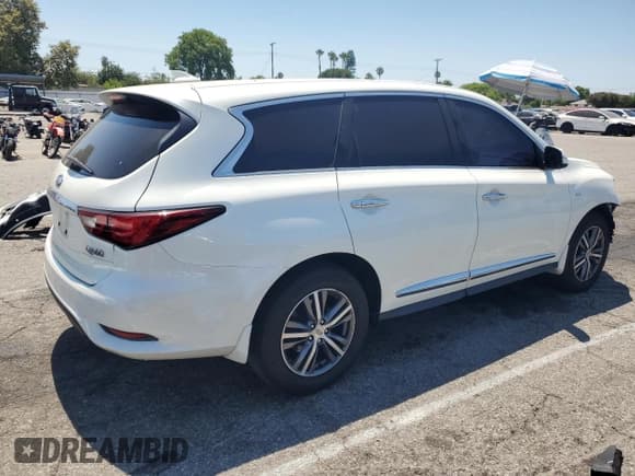 ✅ 2020 Infiniti QX60 Pure • VIN: 5N1DL0MN2LC511559 • Lot: 68394365. Wystawiony na Copart z przebiegiem 76 305 mil. Bezpłatny archiwum sprzedaży aukcyjnych z USA i szczegółowy raport historii pojazdu na DreamBid. Zdjęcie 3.