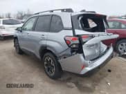 ✅ 2025 Subaru Forester Premium • VIN: JF2SLDBC5SH538293 • Lot: 41898976. Listed on IAAI with 424 mi. Free auction sales archive from the USA and detailed vehicle history report at DreamBid. Image 3.