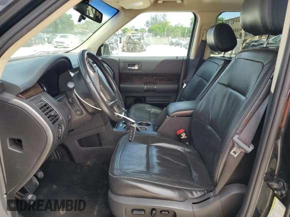 ✅ 2013 Ford Flex Limited • VIN: 2FMHK6D80DBD12979 • Lot: 86671295. Wystawiony na Copart z przebiegiem 107 079 mil. Bezpłatny archiwum sprzedaży aukcyjnych z USA i szczegółowy raport historii pojazdu na DreamBid. Zdjęcie 7.