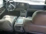 ✅ 2000 Chevrolet Suburban LT • VIN: 3GNFK16T6YG158157 • Лот: 74214084. Опубликован ранее на Copart с пробегом 190 105 миль. Бесплатный доступ к архиву аукционных продаж из США и подробный отчёт об истории автомобиля на DreamBid. Изображение 8.