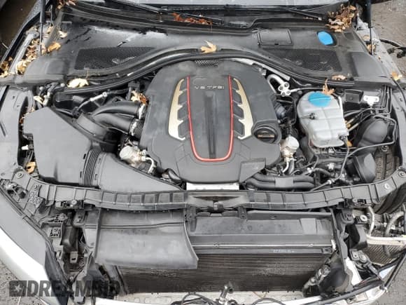 ✅ 2013 Audi S7 Prestige • VIN: WAU32AFC6DN081851 • Лот: 83800314. Опубликован ранее на Copart с пробегом 110 646 миль. Бесплатный доступ к архиву аукционных продаж из США и подробный отчёт об истории автомобиля на DreamBid. Изображение 11.