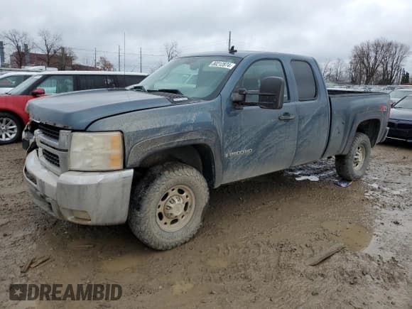 ✅ 2009 Chevrolet Silverado 2500HD LT • VIN: 1GCHK59609E160641 • Лот: 80212874. Опубликован ранее на Copart с пробегом 388 897 миль. Бесплатный доступ к архиву аукционных продаж из США и подробный отчёт об истории автомобиля на DreamBid. Изображение 1.