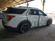 ✅ 2022 Ford Explorer XLT • VIN: 1FMSK7DHXNGC02432 • Lot: 58365625. Wystawiony na Copart z przebiegiem 63 738 mil. Bezpłatny archiwum sprzedaży aukcyjnych z USA i szczegółowy raport historii pojazdu na DreamBid. Zdjęcie 3.