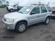 ✅ 2006 Mercury Mariner Convenience • VIN: 4M2YU56Z56KJ00550 • Лот: 42214907. Опубликован ранее на IAAI с пробегом 183 671 миль. Бесплатный доступ к архиву аукционных продаж из США и подробный отчёт об истории автомобиля на DreamBid. Изображение 2.