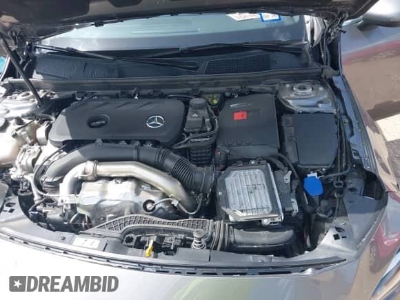 2025 Mercedes-Benz CLA 250 с VIN W1K5J4GB5SN517730, выставлен на аукционе IAAI как лот 42543376 с пробегом 20 502 миль миль и . История ставок и продаж доступна на DreamBid. Изображение 10.